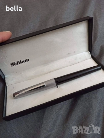 Писалака Pelikan 21 Silvexa Germanyв запазен вид писец-бяло злато 585 -14 карата .