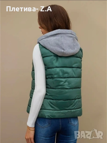 Дамски елек с качулка тъмно зелен, снимка 2 - Якета - 53278478