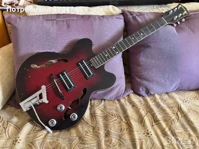 Ретро електрическа китара Кремона