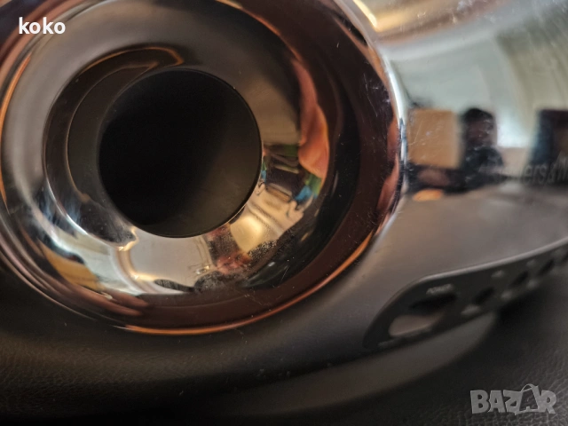 Тонколона Bowers & Wilkins Zeppelin Не работи , снимка 7 - Тонколони - 53439429