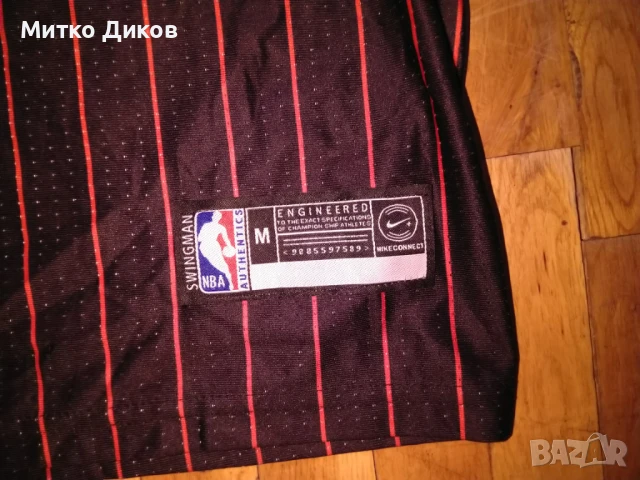 Майкъл Джордан №23 Чикаго Булс НБА баскетболна тениска отлична размер Л и М, снимка 12 - Баскетбол - 46128228