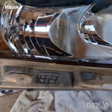 Фар и халоген-Октавия 3, снимка 5 - Части - 50164405