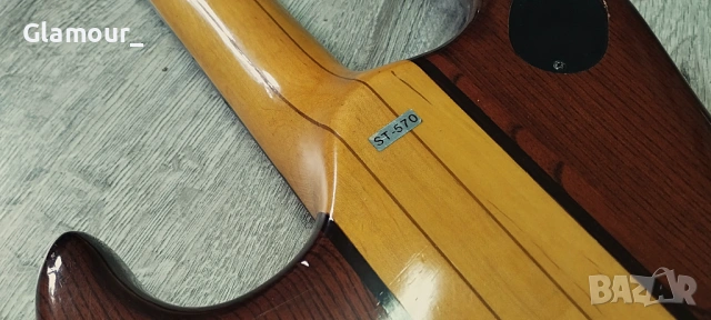 Електрическа китара, снимка 4 - Китари - 53922459