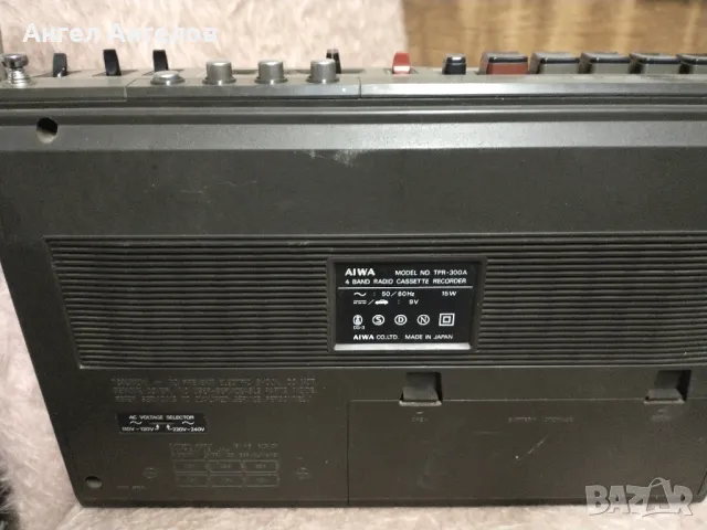 Радиокасетофон AIWA TPR-300, снимка 2 - Радиокасетофони, транзистори - 48490803