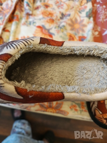 Лот плюшен халат и чехли , снимка 11 - Комплекти - 51998236