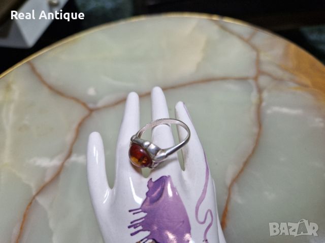 Винтиж страхотен антикварен сребърен пръстен с кехлибар , снимка 4 - Антикварни и старинни предмети - 46241035