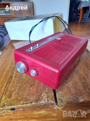 Стар радио часовник Browni, снимка 6 - Антикварни и старинни предмети - 52944720