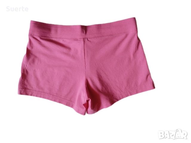 Nike дамски къси панталони, снимка 7 - Къси панталони и бермуди - 46007913