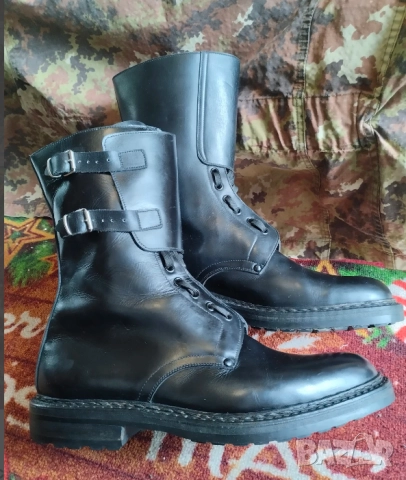 Автентични военни / бойни  италиански кожени ботуши / кубинки  Soldini  номер 43 , снимка 3 - Мъжки ботуши - 52618377