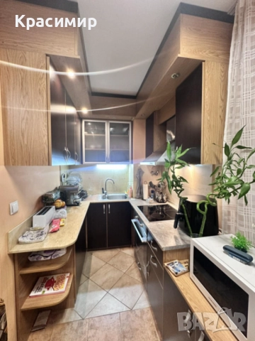 Давам под наем двустаен обзаведен, оборудван-юг, кв.Възраждане 1-Варна 506 €, снимка 8 - Апартаменти - 52593647