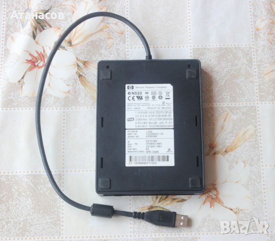 Флопи дисково устройство HP - USB Floppy Disk Drive , снимка 2 - Други - 46017889