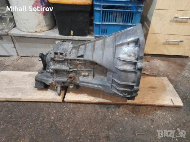 Скоростна кутия, кардан и селектор за Мерцедес 124, снимка 7 - Части - 53406199