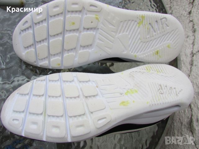 Дамски маратонки Nike Air Max Oketo, снимка 11 - Маратонки - 46398970