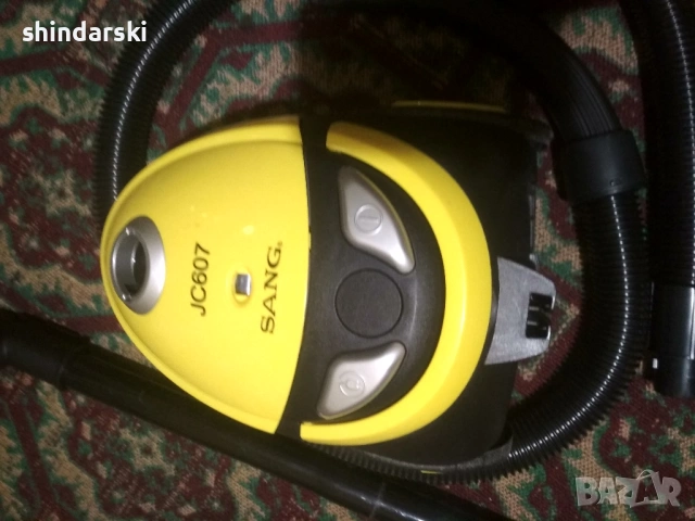 Прахосмукачка SANG, използвана, пълен комплект, снимка 2 - Прахосмукачки - 53118210