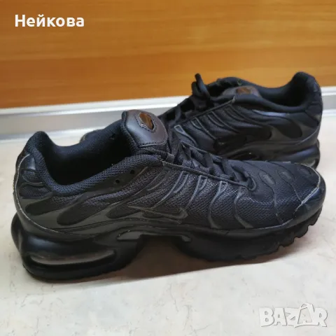 Nike Air Max Plus Triple Black Оригинални маратонки 39, снимка 6 - Маратонки - 46880343