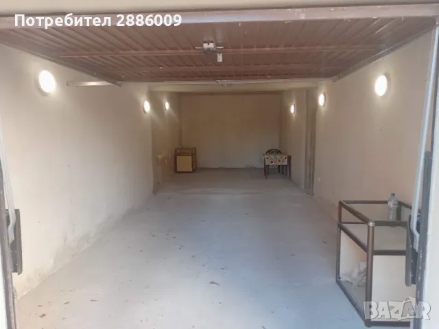 ЧАСТНО ЛИЦЕ продава двоен гараж 44кв с ток, снимка 4 - Гаражи и паркоместа - 49538420