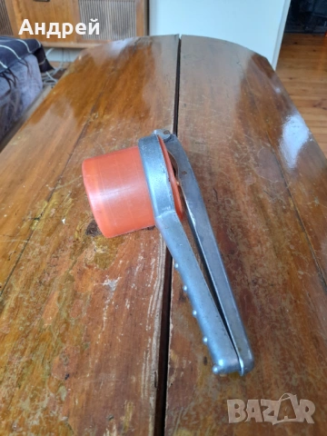 Стара преса за картофи #10