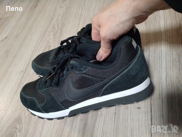 Маратонки Nike, снимка 2 - Маратонки - 53668103