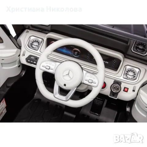 Акумулаторен джип Mercedes EQG Electric G-Class 12V с отварящи се врати меки гуми 4x4, снимка 14 - Детски велосипеди, триколки и коли - 48642786