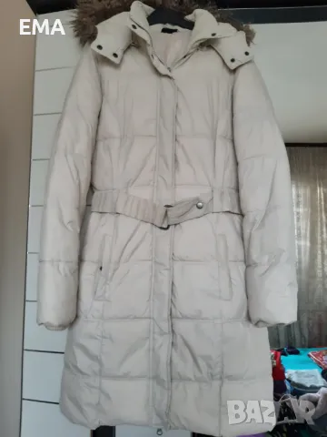 Яке бяло дамско дълго, с качулка с кожа гарнитура-М размер