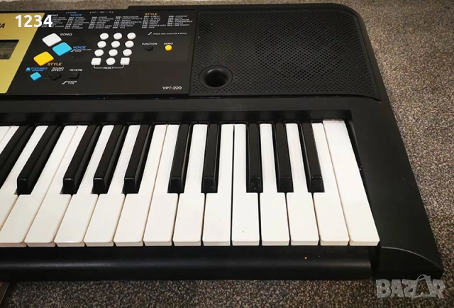 синтезатор клавир YAMAHA YPT-220 пиано с 5 октави , снимка 8 - Синтезатори - 51650469