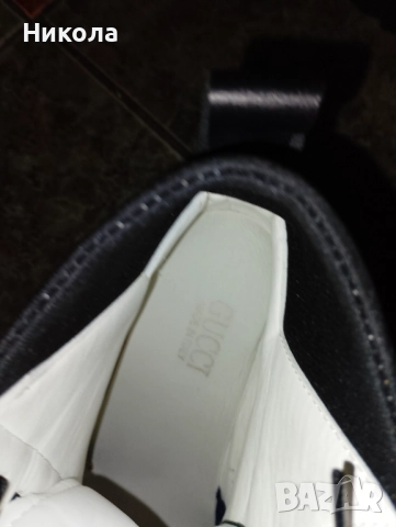 Шал с пендари,маратонки,,Гучи"№37, снимка 8 - Шалове - 49507417