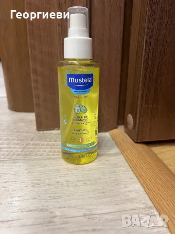 Олио за бебе Mustela/ Масажно олио бебе, снимка 1 - Други - 49340987