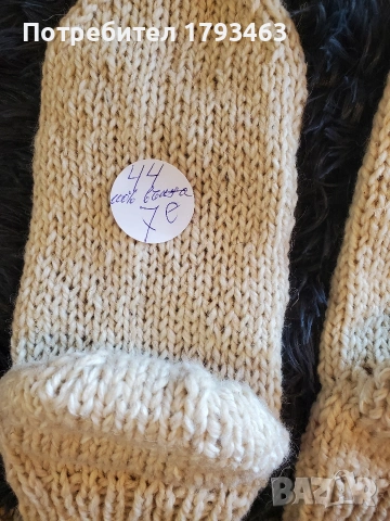 Ръчно плетени мъжки чорапи от вълна размер 44, снимка 5 - Мъжки чорапи - 49971628