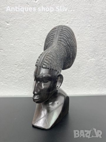Африканска скулптура / бюст / фигура на жена. №5382