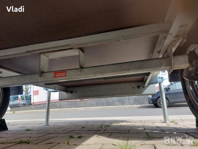 Ремарке Humbauer 2023г до 750кг, брезент, стойки, внос Германия, снимка 9 - Ремаркета - 54168414