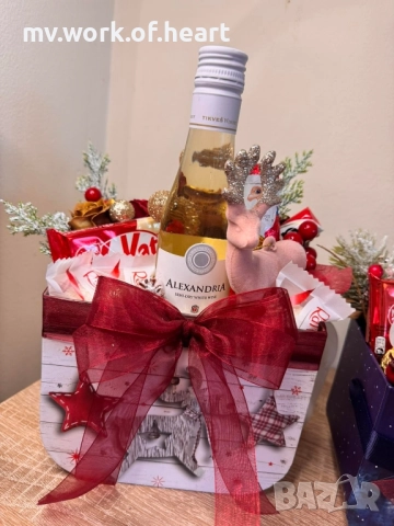 Коледна подаръчна кутия , снимка 2 - Коледни подаръци - 52423252