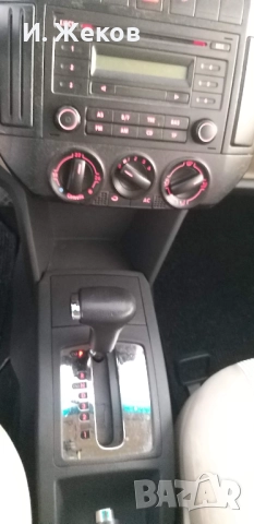 VW Polo 1.4i, automatic, снимка 11 - Автомобили и джипове - 52810703