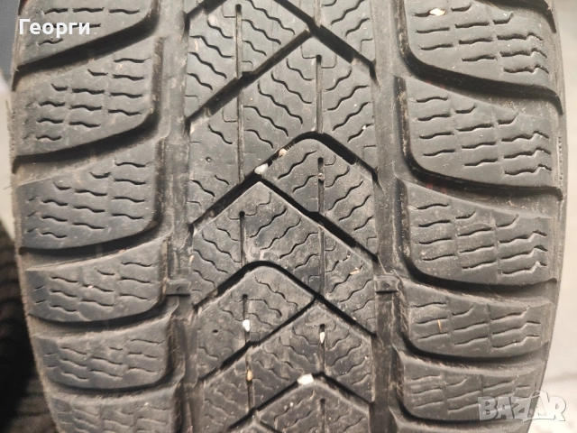 2бр. зимни гуми 205/50/17 Pirelli