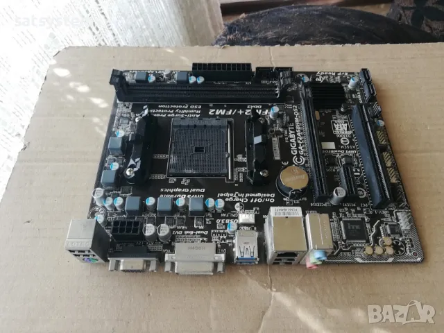 Дънна платка Gigabyte GA-F2A68HM-DS2 Socket FM2+/FM2, снимка 2 - Дънни платки - 47898104