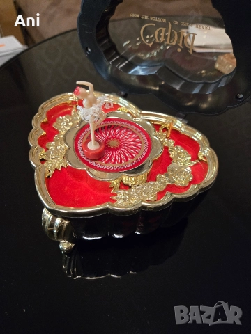 Музикална/бижутерна кутия под формата на сърце, снимка 3 - Други - 52657289