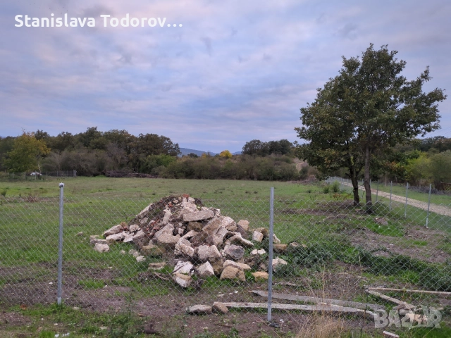 Имот в регулация в с. Нова Шипка, общ. Долни чифлик, снимка 4 - Парцели - 52055323