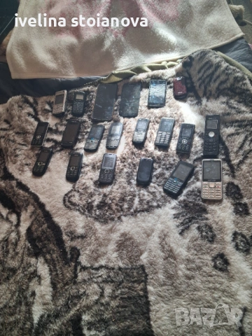 Телефони за части и някои работещи 20тел.эа 50евро 