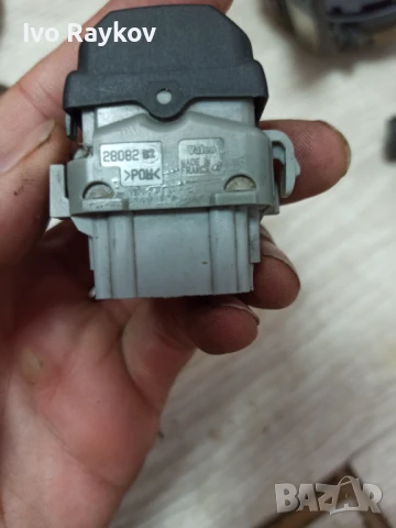 Бутон ел стъкла RENAULT ESPACE MK4 , 28082 02 VALEO, снимка 2 - Части - 51381294