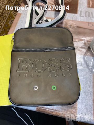 Чантичка Hugo Boss, снимка 1 - Чанти - 45227177