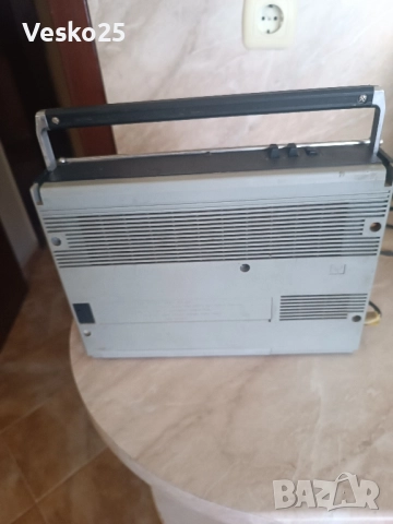 Ретро радио VEF221, снимка 8 - Радиокасетофони, транзистори - 51753622