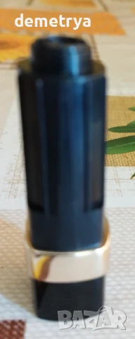 Червила D&G 322 Dolce magnetic и Guerlain Kiss kiss Daring matteDar, снимка 3 - Декоративна козметика - 51127364