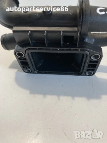 Капак на термостат за Volvo C30 1.6 TDI (2012) 9670253780, снимка 3 - Части - 54111838