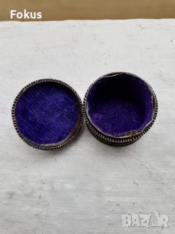 Антикварна кутийка, снимка 5 - Антикварни и старинни предмети - 53511220