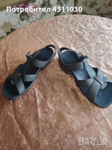Clarks сандали естествена кожа 41 номер, снимка 5 - Сандали - 53467841