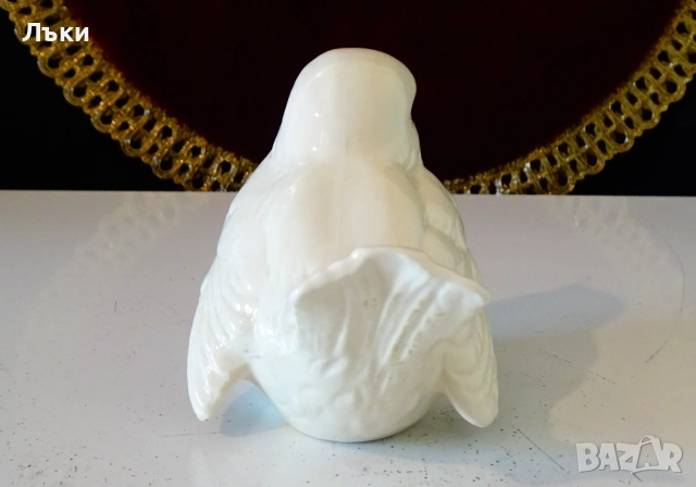 Порцеланова фигура птица Врабче,Goebel,злато. , снимка 7 - Статуетки - 51813021