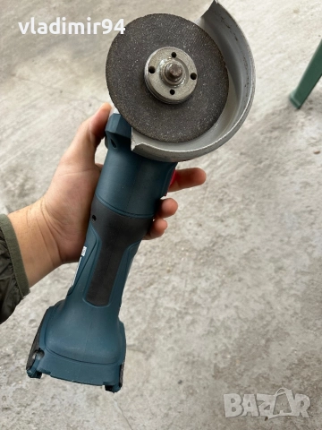 Bosch GWS 18V-7 ъглошлайф, снимка 4 - Ъглошлайфи - 52676964