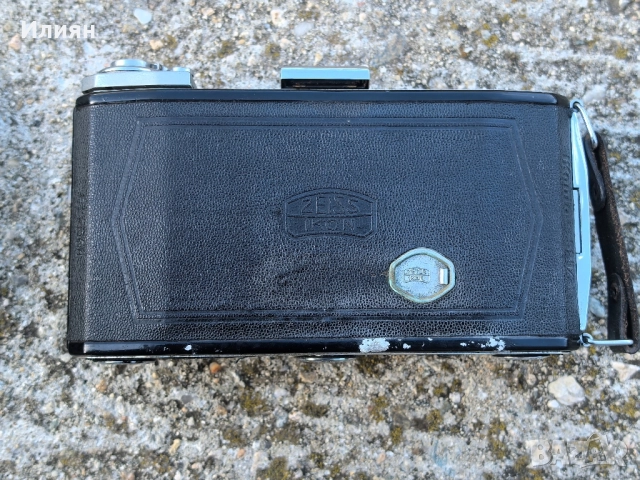 Фотоапарат ZEISS, снимка 4 - Антикварни и старинни предмети - 52071269