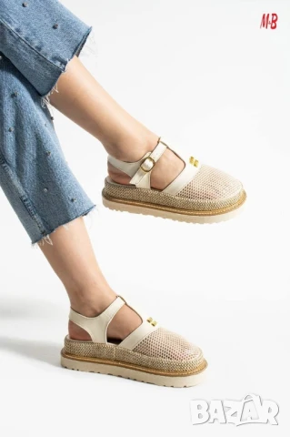 сандали miu miu , снимка 4 - Сандали - 50843662