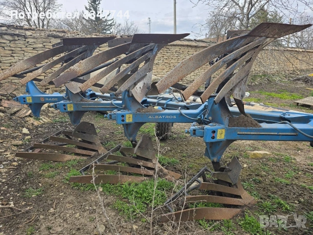 Продава се плуг RAABE 4+1 почти нов с нон стоп защита., снимка 3 - Селскостопанска техника - 53904551