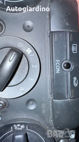 Климатичен блок / панел / табло зa VW Touran - 53701/1CF  / 747309-00, снимка 2 - Части - 50759728